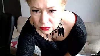 Jouer Chat privé avec ma propre femme salope aimeeparadise ! Je voulais depuis longtemps baiser ma coquine comme un client ordinaire. sous-titres anglais.