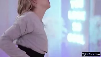 Играть Сексуальная ts emma rose в анал сзади