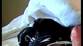play Branlette branlette sur des clips pornos homosexuels