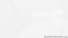 play Natalie Mars y Reagan Foxx en un tórrido encuentro entre transexuales