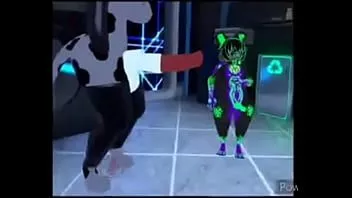 Odtwórz Kult organizuje imprezę z przyjaciółmi na vrchat