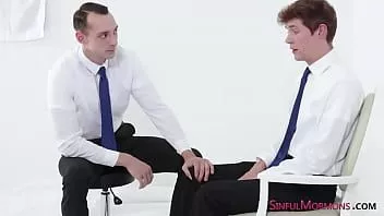 play Sinfulmormons.com - setelah menanyakan beberapa pertanyaan dia mengaku bahwa dia memiliki pikiran yang tidak murni dan telah melakukan masturbasi beberapa kali