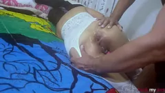 Abspielen Petite Latinas intensive Dildo Anal Experience: tut so gut weh