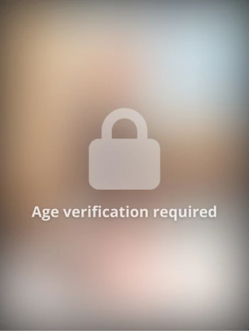 अभिनेता Kyra Sex
