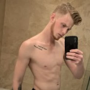 Порнозвезда Zach Covington
