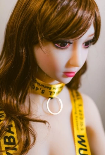 Порнозвезда Polly Doll