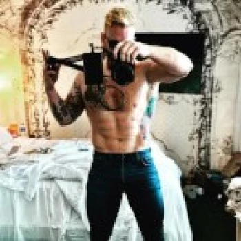Pornstar Lev Lieben